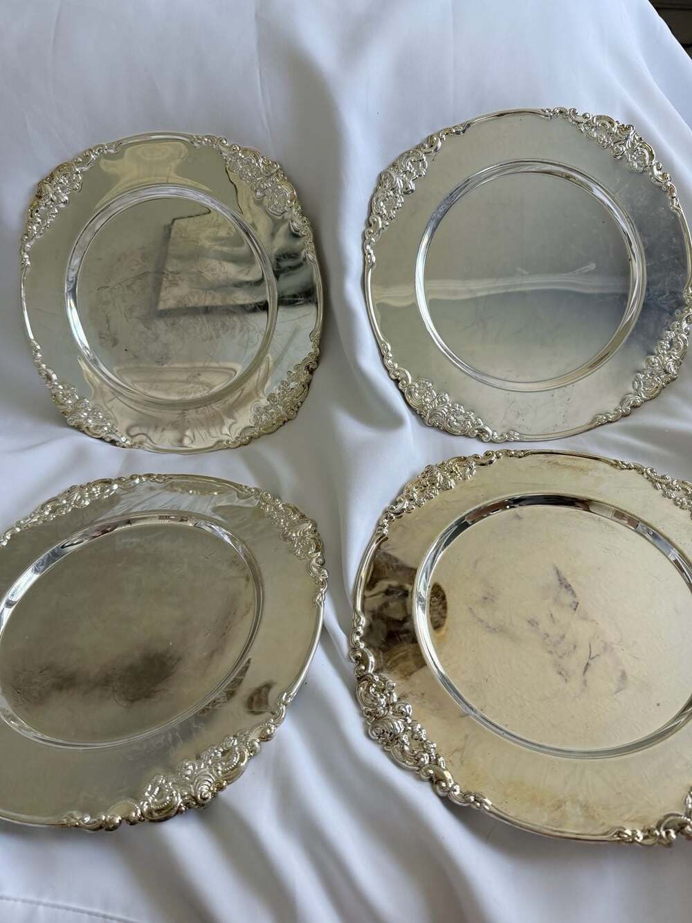 Godinger 20th Century Baroque Silver Plated Service Plates, Set of 4